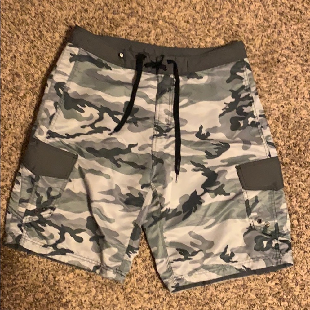 Camo boardshorts